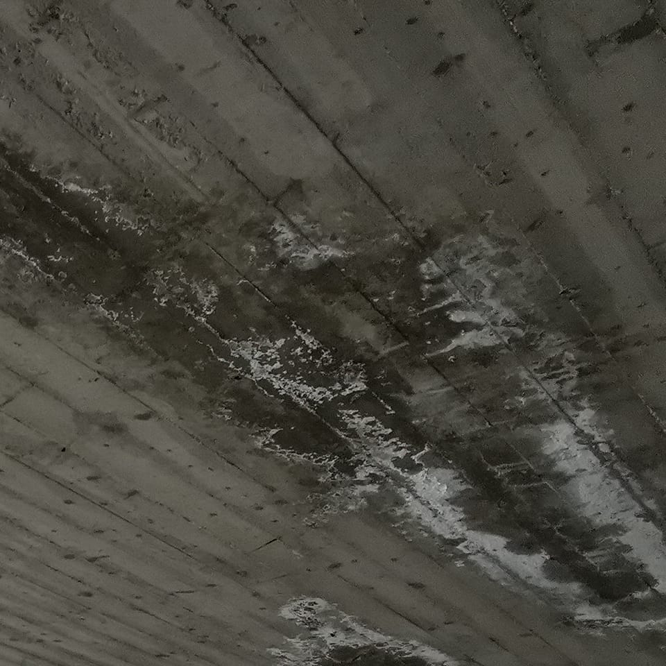 Infiltrazione da distacco colletto